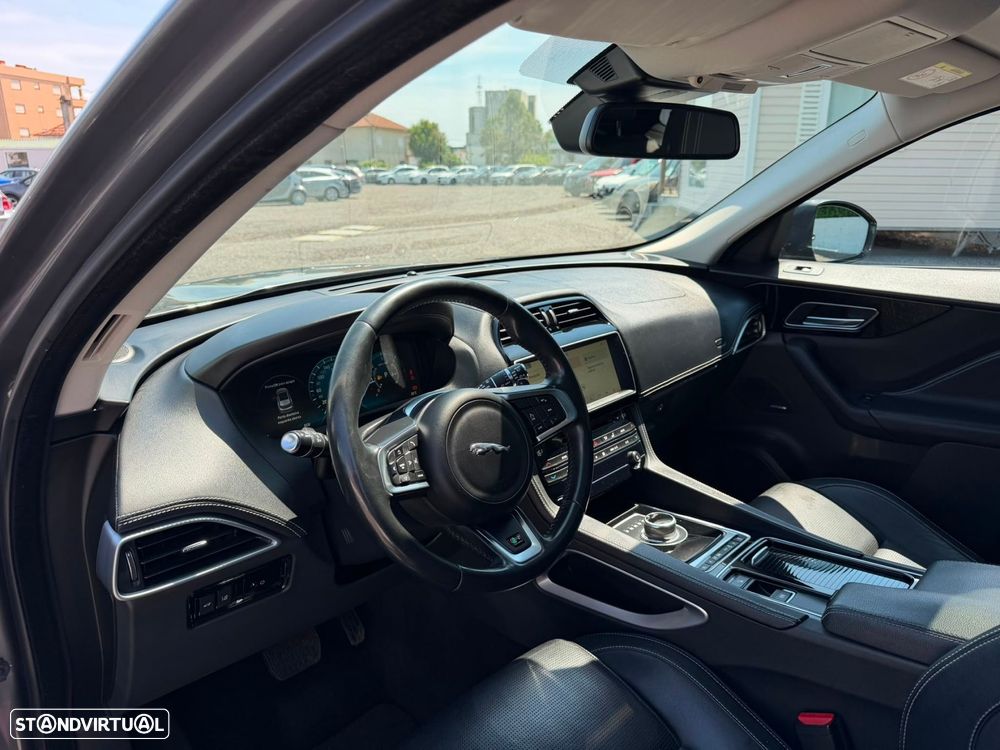 Jaguar F-Pace 2.0 i4D R-Sport Aut. - 7