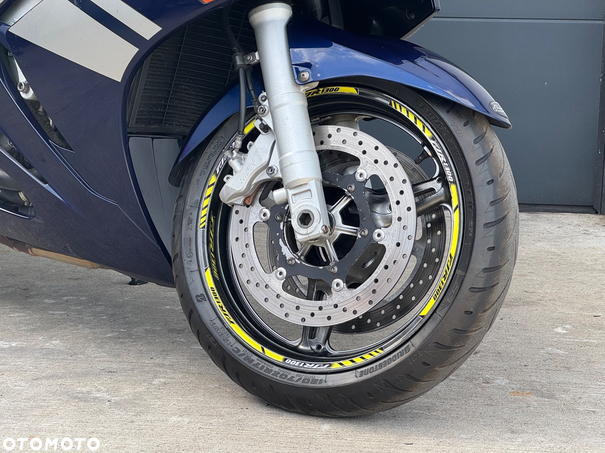 Yamaha FJR - 3