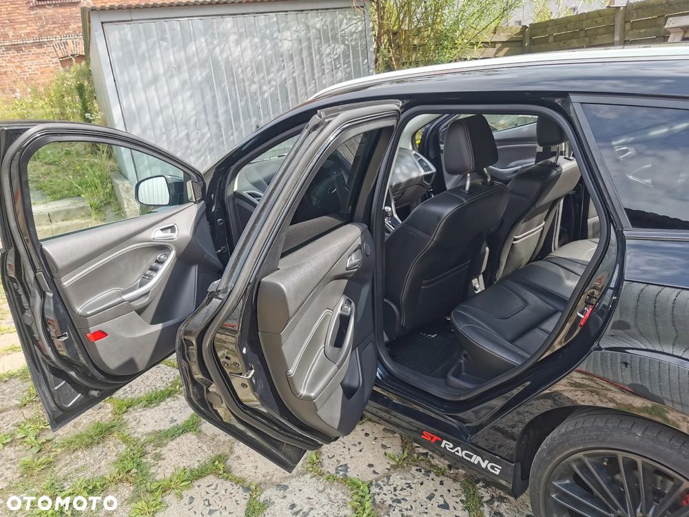 Ford Focus - 20