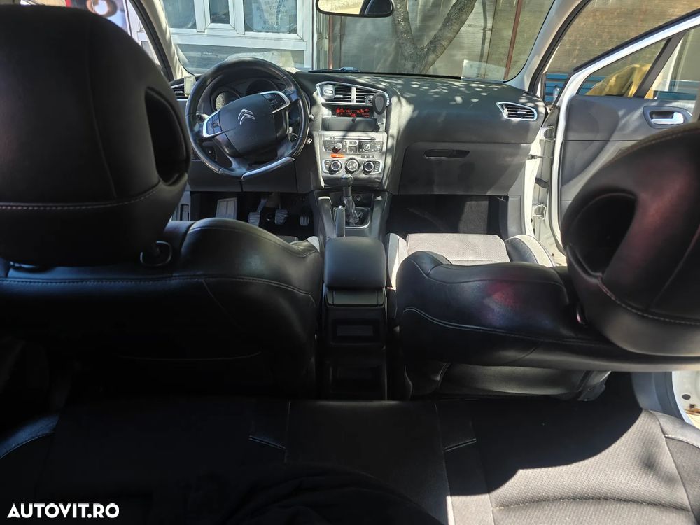Citroën C4 HDi 90 Attraction - 6