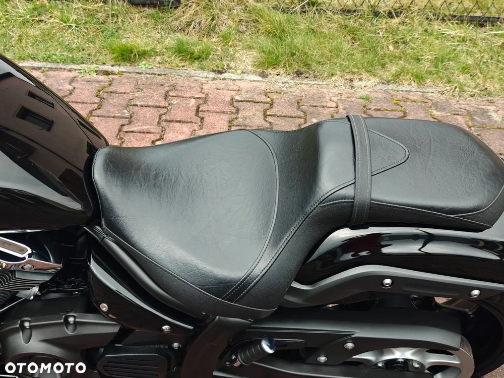 Yamaha XVS - 27