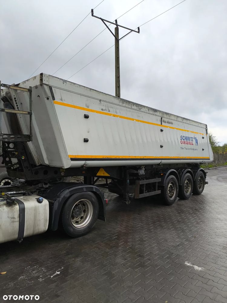 Schmitz Cargobull SKI 24 - 8
