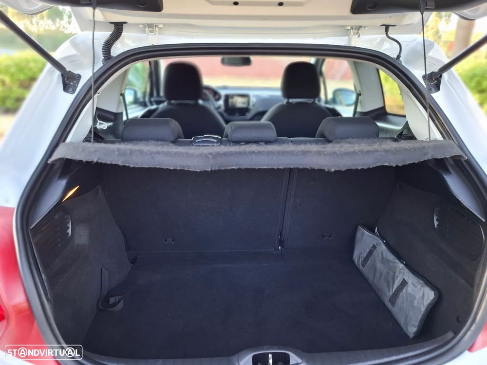 Peugeot 208 1.4 VTi Active - 10