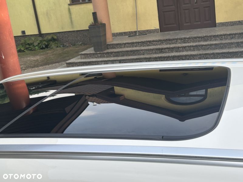 Volvo V90 D4 SCR AWD R-Design - 9