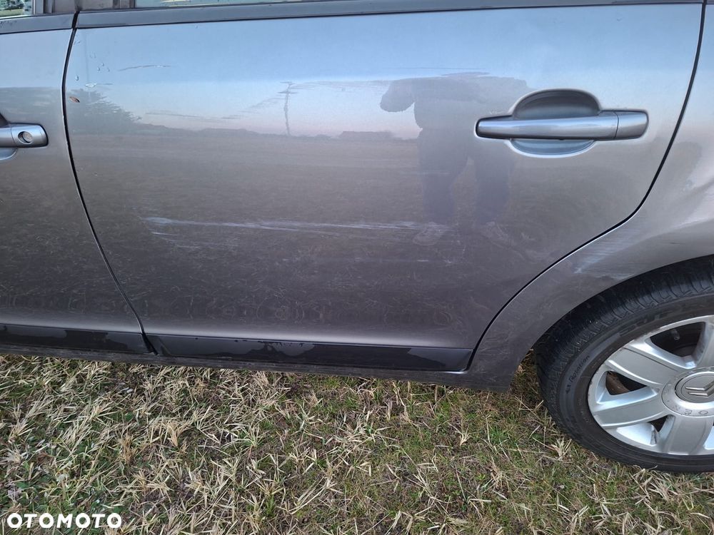 Citroën C4 1.6 HDi SX - 3
