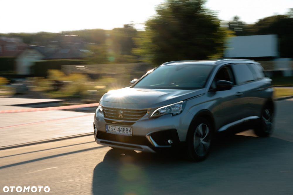 Peugeot 5008 1.5 BlueHDi Allure S&S EAT8 - 4