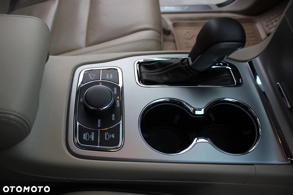 Jeep Grand Cherokee 3.6 V6 Overland - 20