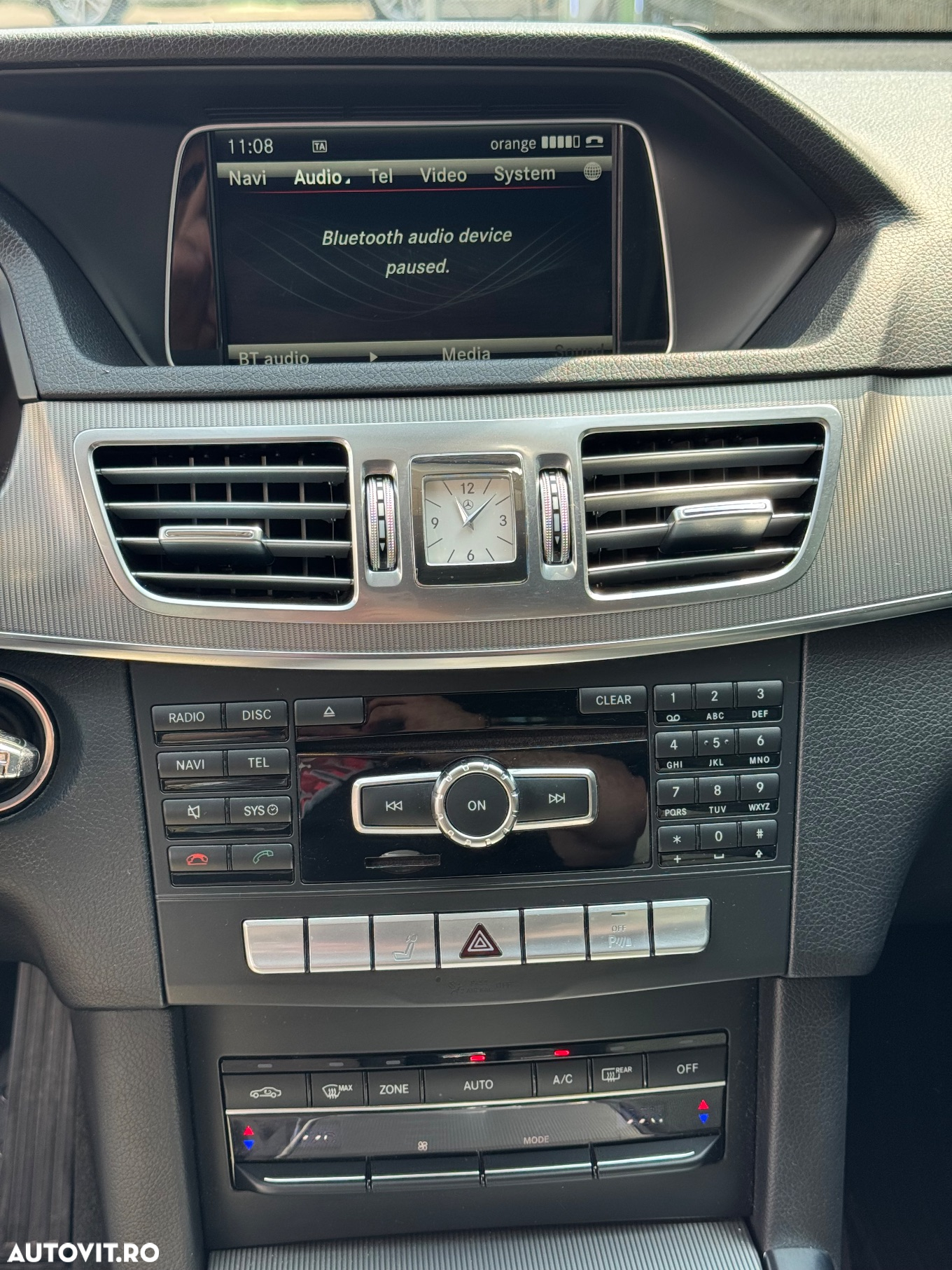 Mercedes-Benz E 300 T BlueTEC HYBRID 7G-TRONIC - 26