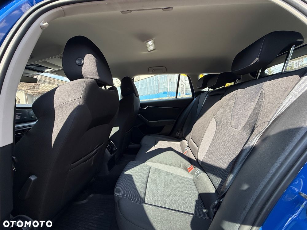 Skoda Octavia 1.5 TSI ACT Ambition - 9