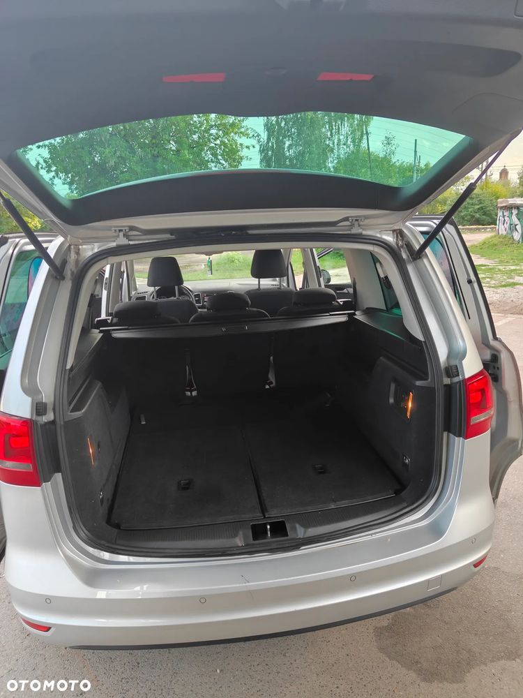 Volkswagen Sharan 2.0 TDI Comfortline - 14