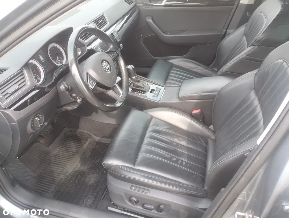 Skoda Superb 2.0 TDI DSG L&K - 14