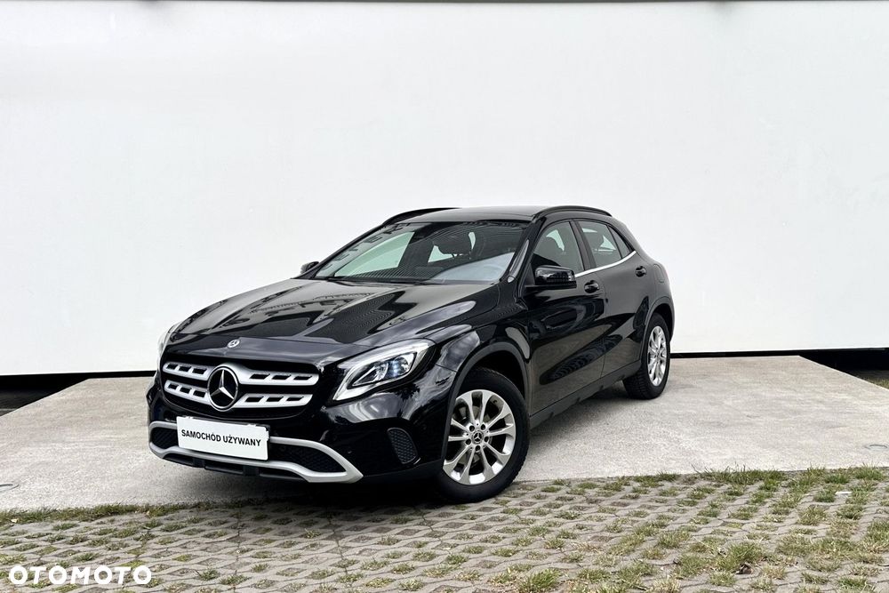 Mercedes - Benz GLA