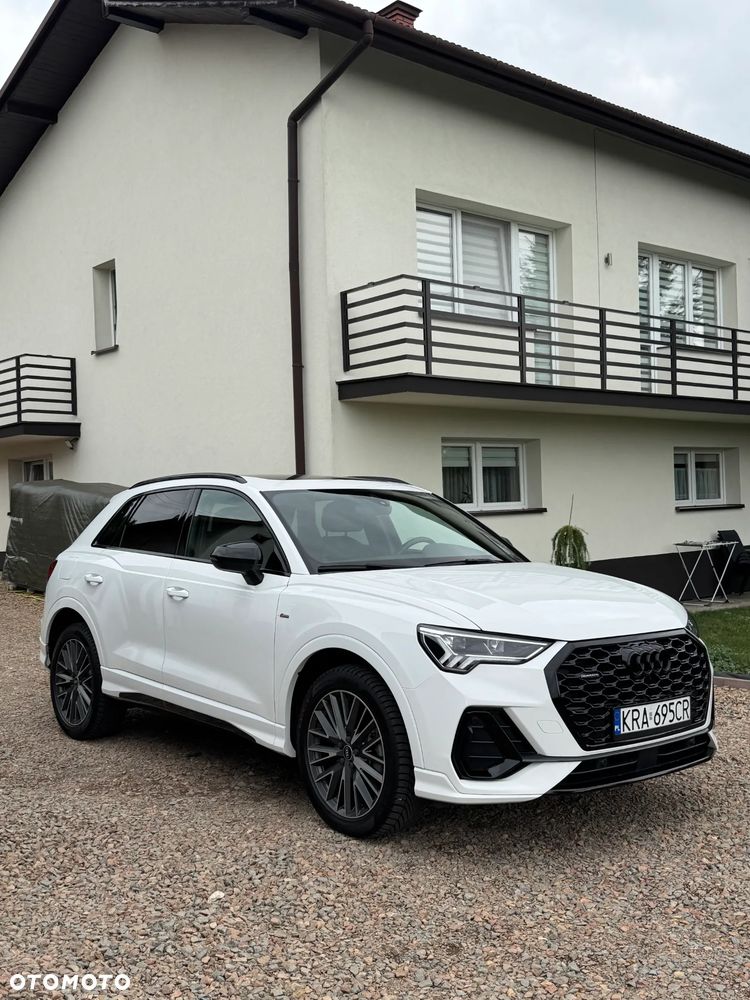 Audi Q3 40 TFSI Quattro S tronic S line - 2