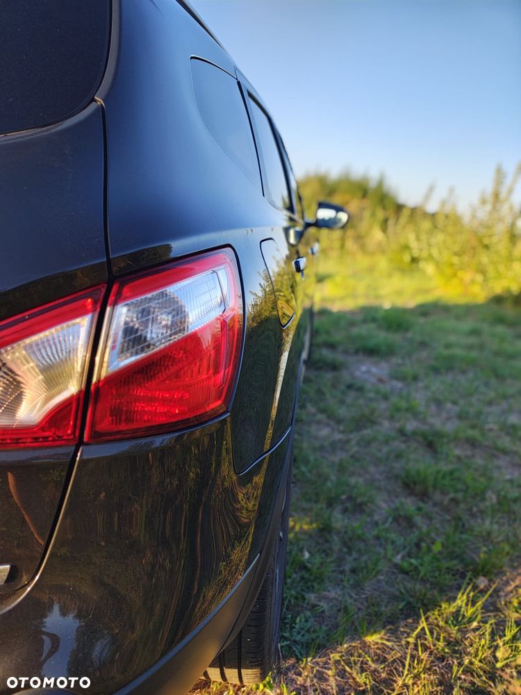 Nissan Qashqai+2 - 12