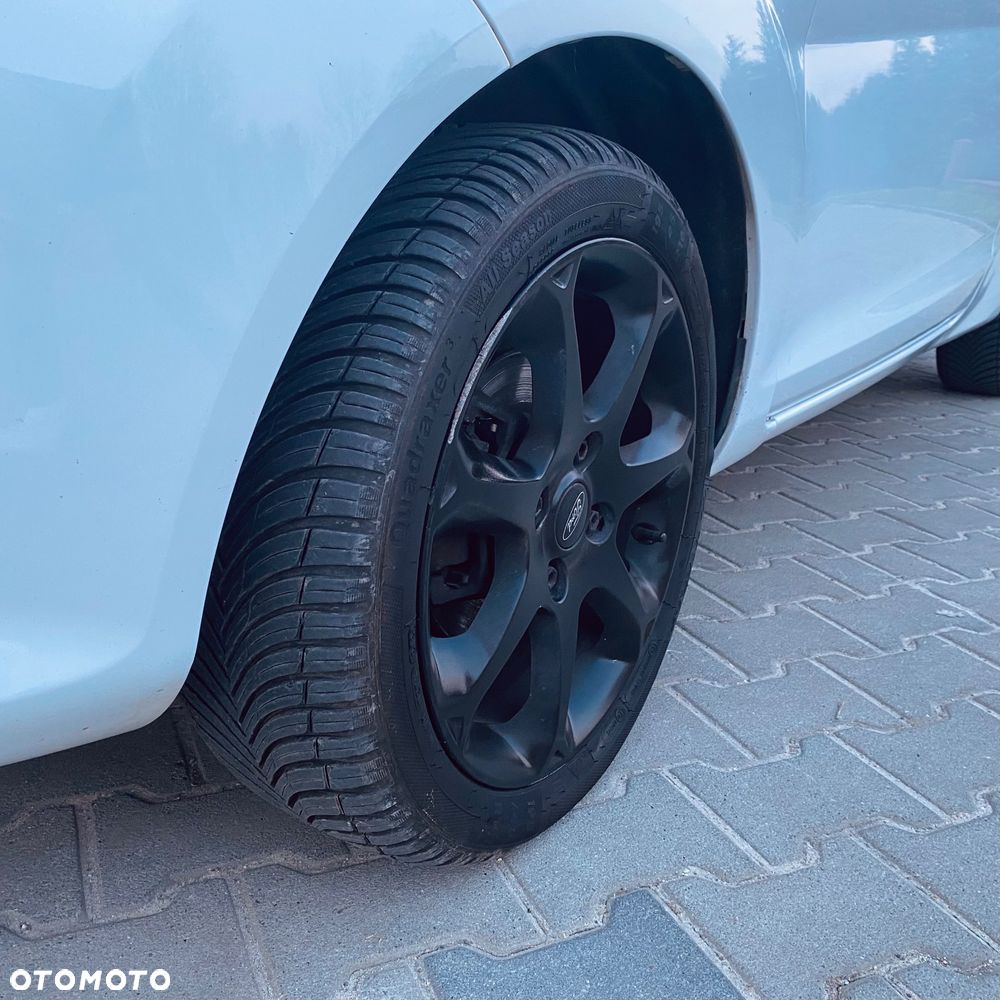 Ford Fiesta - 5