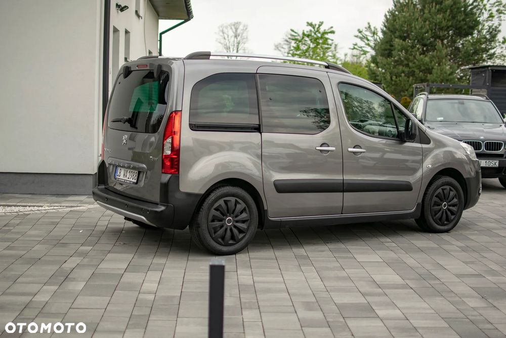 Peugeot Partner 110 Escapade - 16