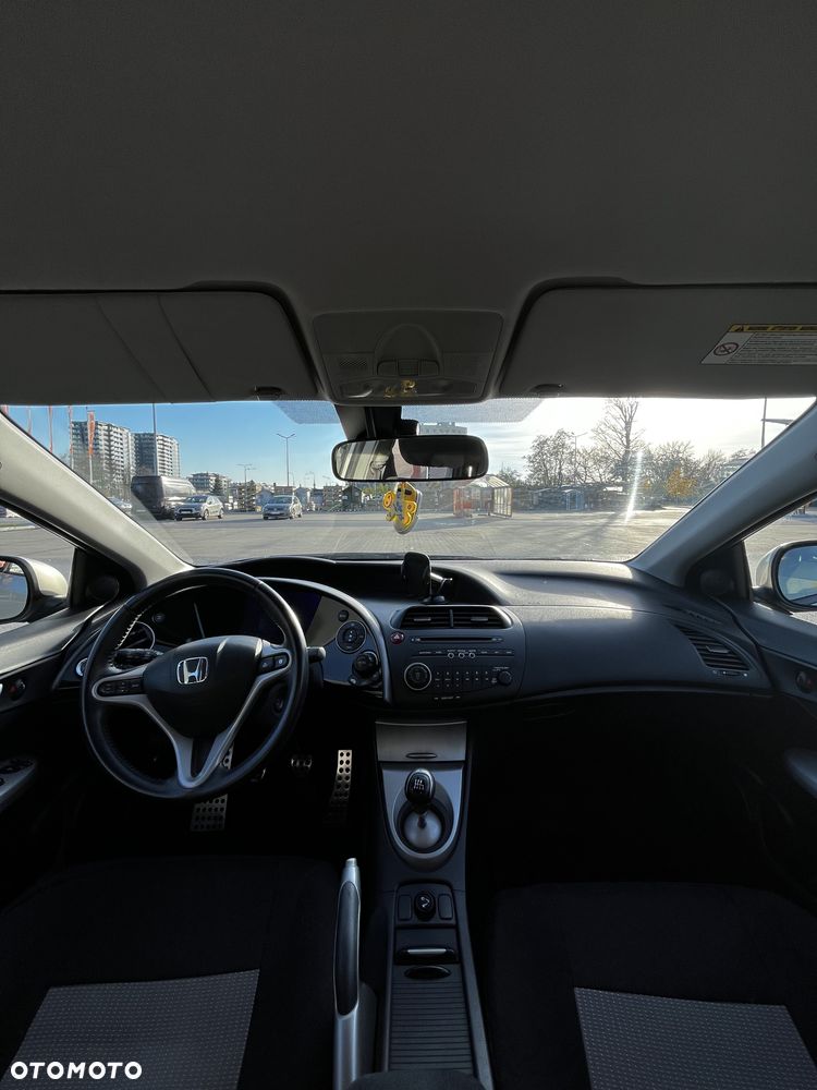 Honda Civic 1.4 Base - 9
