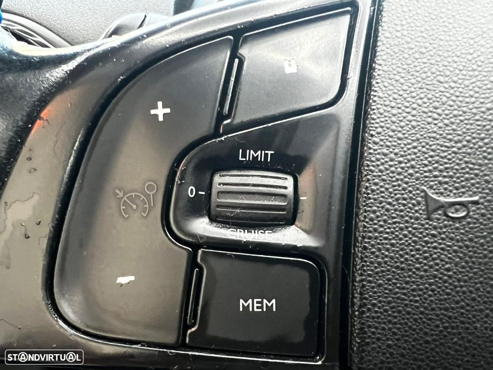 Citroën C4 Grand Picasso 1.6 BlueHDi Shine EAT6 - 26