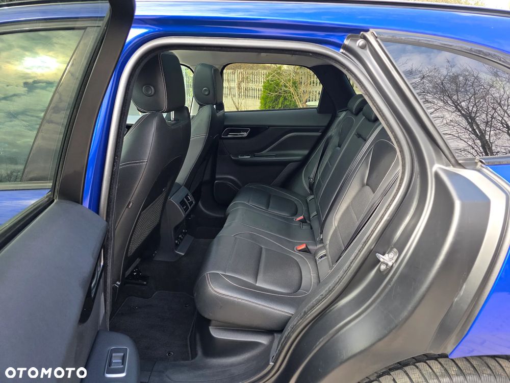 Jaguar F-Pace 2.0 i4D AWD R-Sport - 14