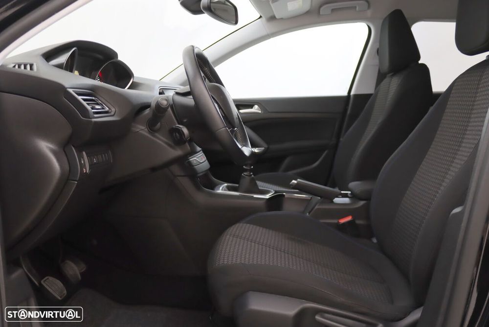 Peugeot 308 SW 1.2 PureTech Style - 4