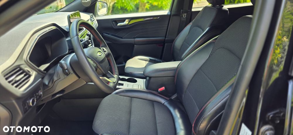 Ford Kuga - 17