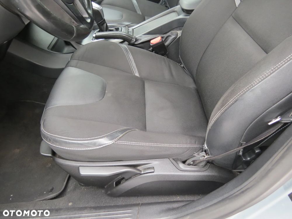FOTEL SIEDZENIE KIEROWCY LEWY PRZÓD PRZEDNI PODGRZEWANY EUROPA VOLVO V40 II 12-19 - 2