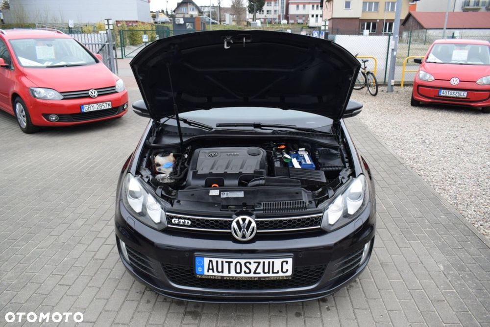 Volkswagen Golf - 13