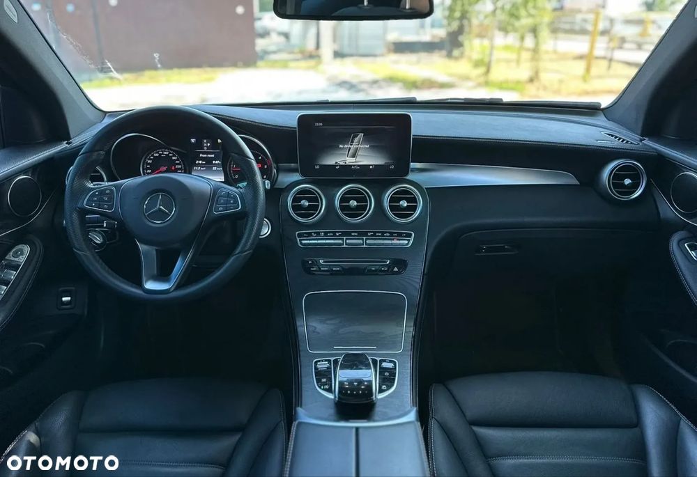 Mercedes-Benz GLC 300 4-Matic - 16