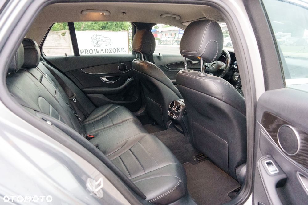 Mercedes-Benz Klasa C 350 e 7G-TRONIC Avantgarde - 23