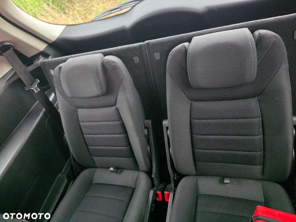 Ford S-Max 2.0 Titanium - 16