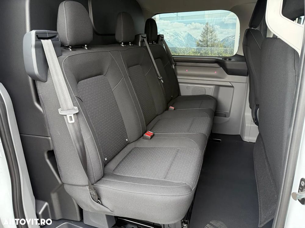 Ford TRANSIT CUSTOM DCIV -6 LOCURI - 9