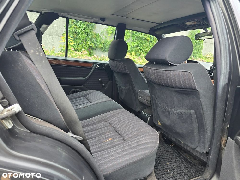 Mercedes-Benz W124 (1984-1993) - 10