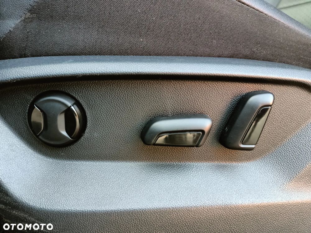 Volkswagen Tiguan - 13