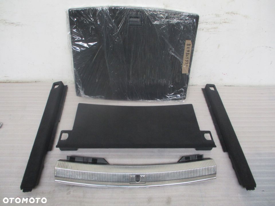 PODŁOGA BAGAŻNIKA AUDI A4 B8 8K0419506BA 2014