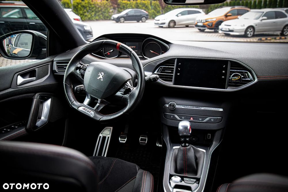 Peugeot 308 - 7