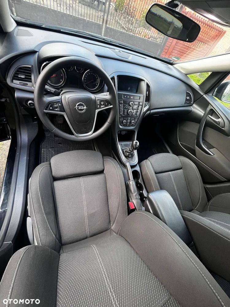 Opel Astra 1.7 CDTI - 12