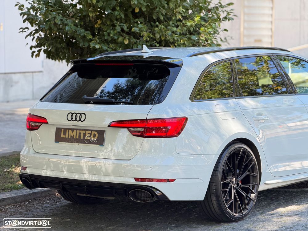 Audi A4 Avant - 11