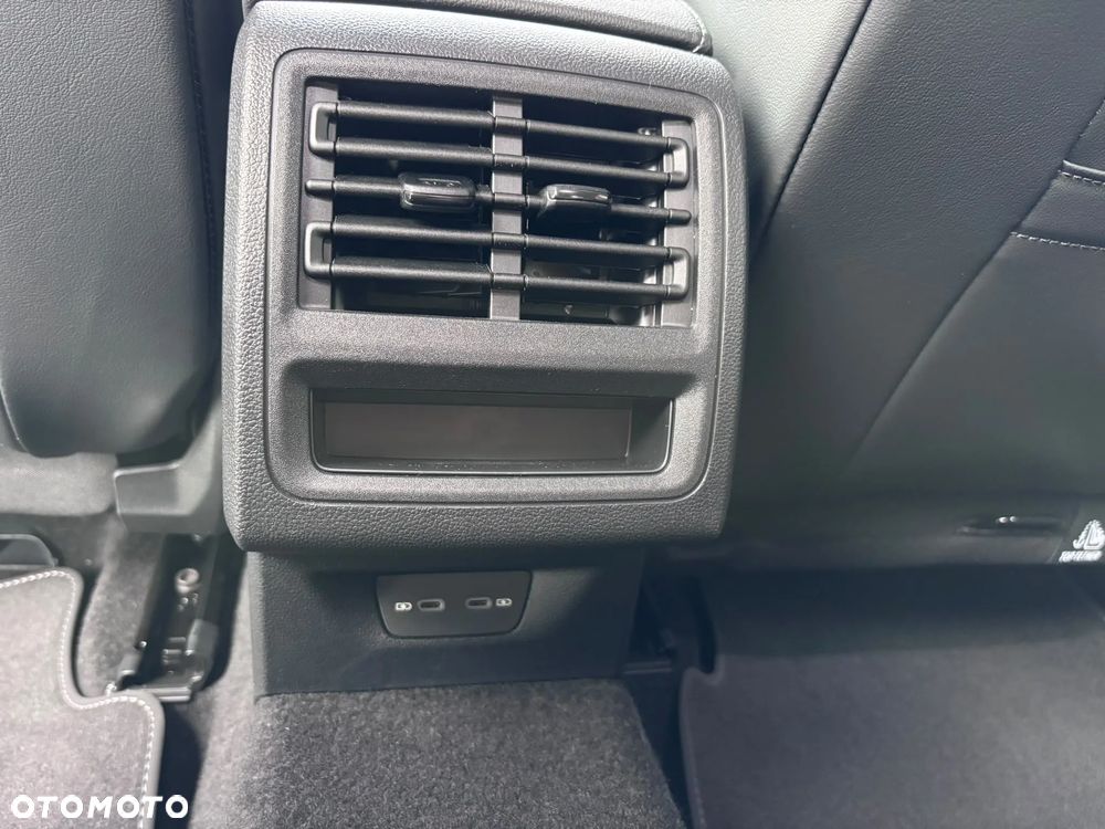 Volkswagen Golf 2.0 TDI Life Plus - 9