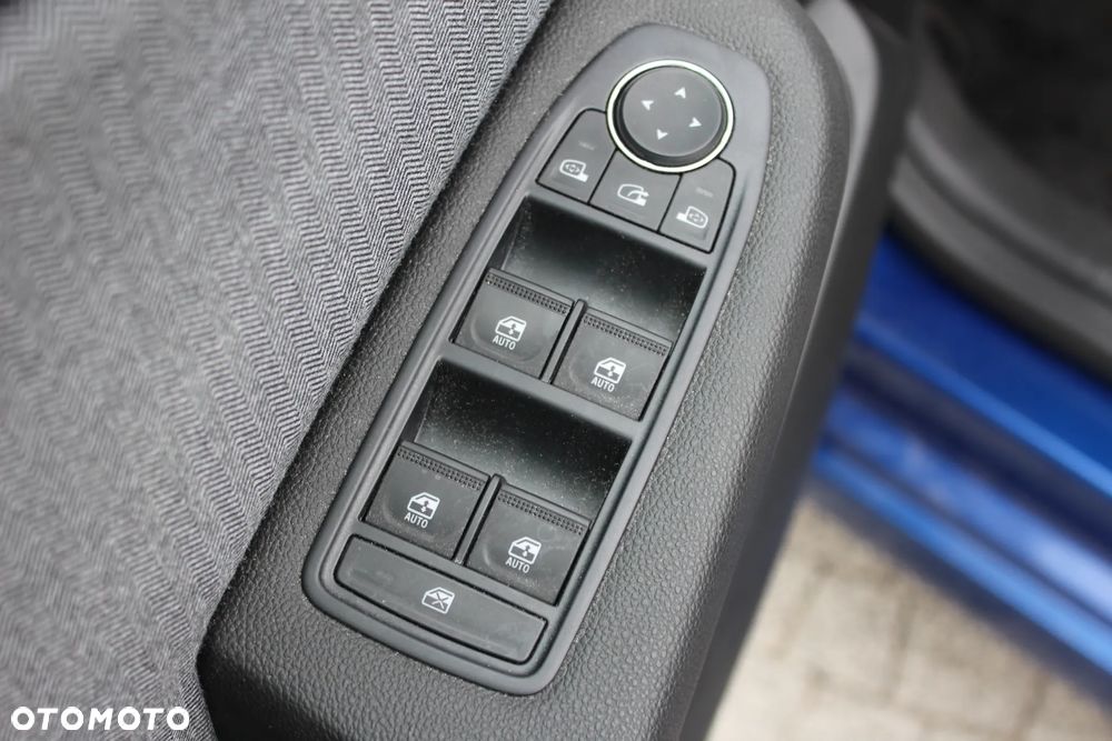 Renault Clio 1.6 E-TECH Intens - 12