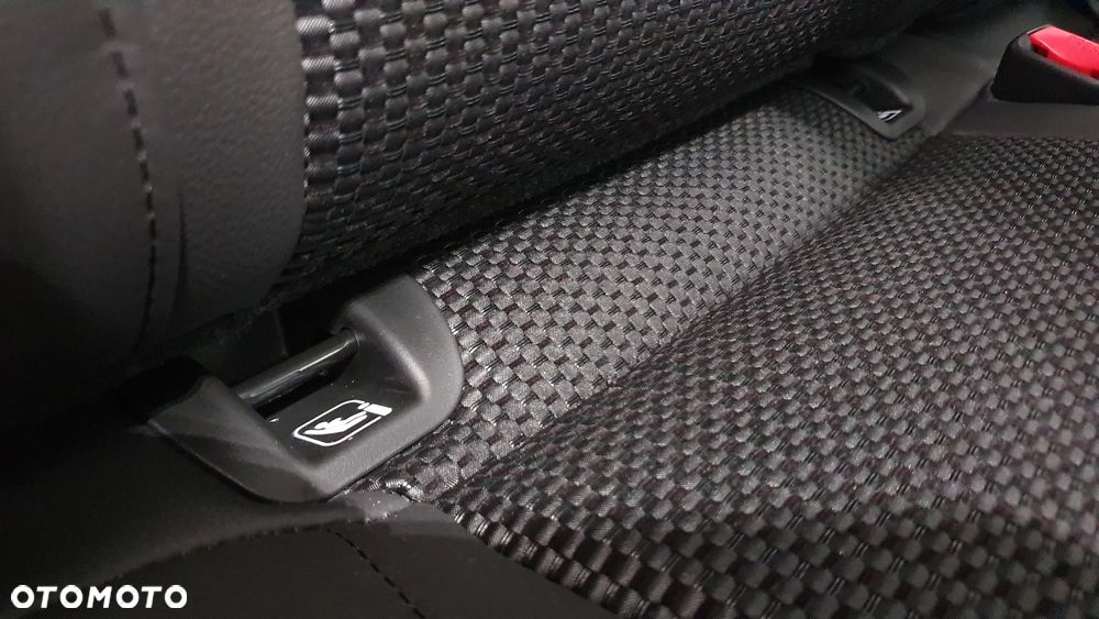 Suzuki SX4 S-Cross 1.4 SHVS Elegance SP - 19