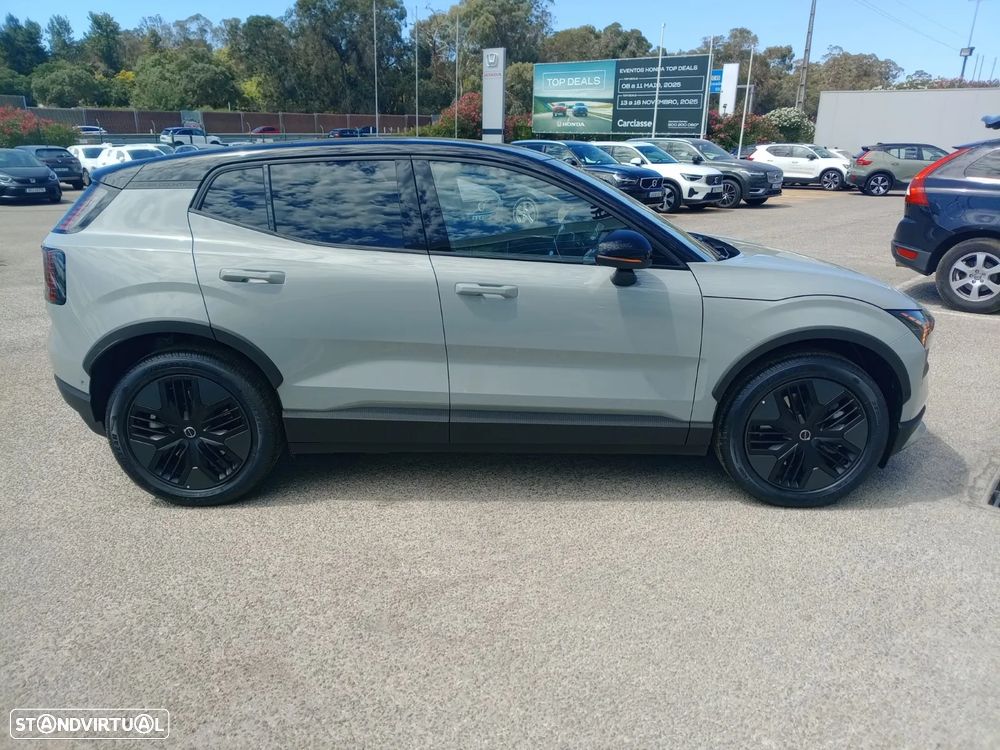 Volvo EX30 Cross Country Twin Motor Performance AWD Ultra - 8