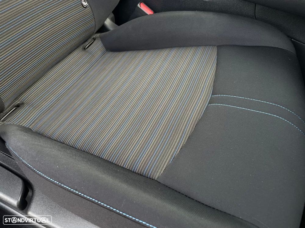 Nissan Leaf 40 kWh Acenta - 17