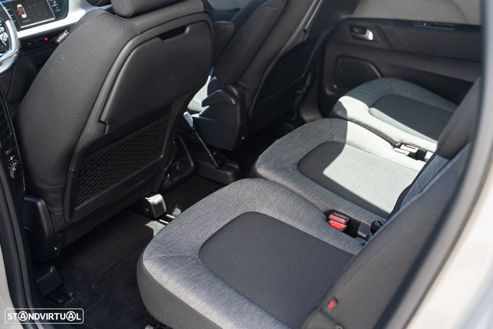 Citroën C4 Spacetourer PureTech 130 Stop&Start LIVE - 11