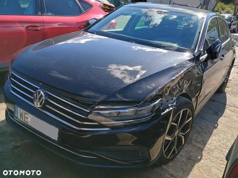 Volkswagen Passat 2.0 TSI Business DSG - 9