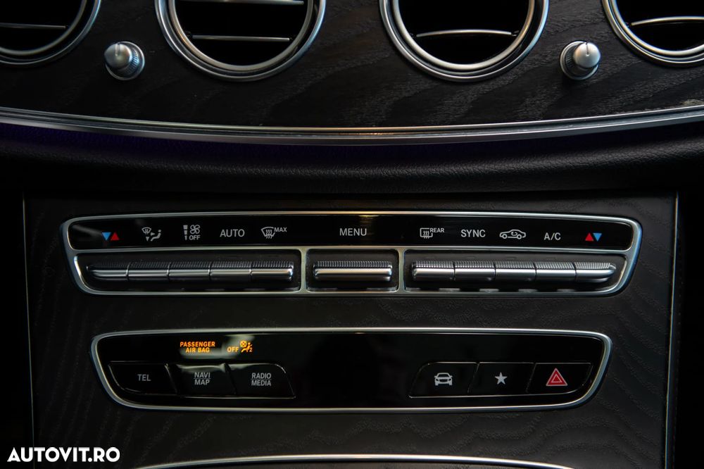 Mercedes-Benz E AMG 53 MHEV 4MATIC Aut. - 24