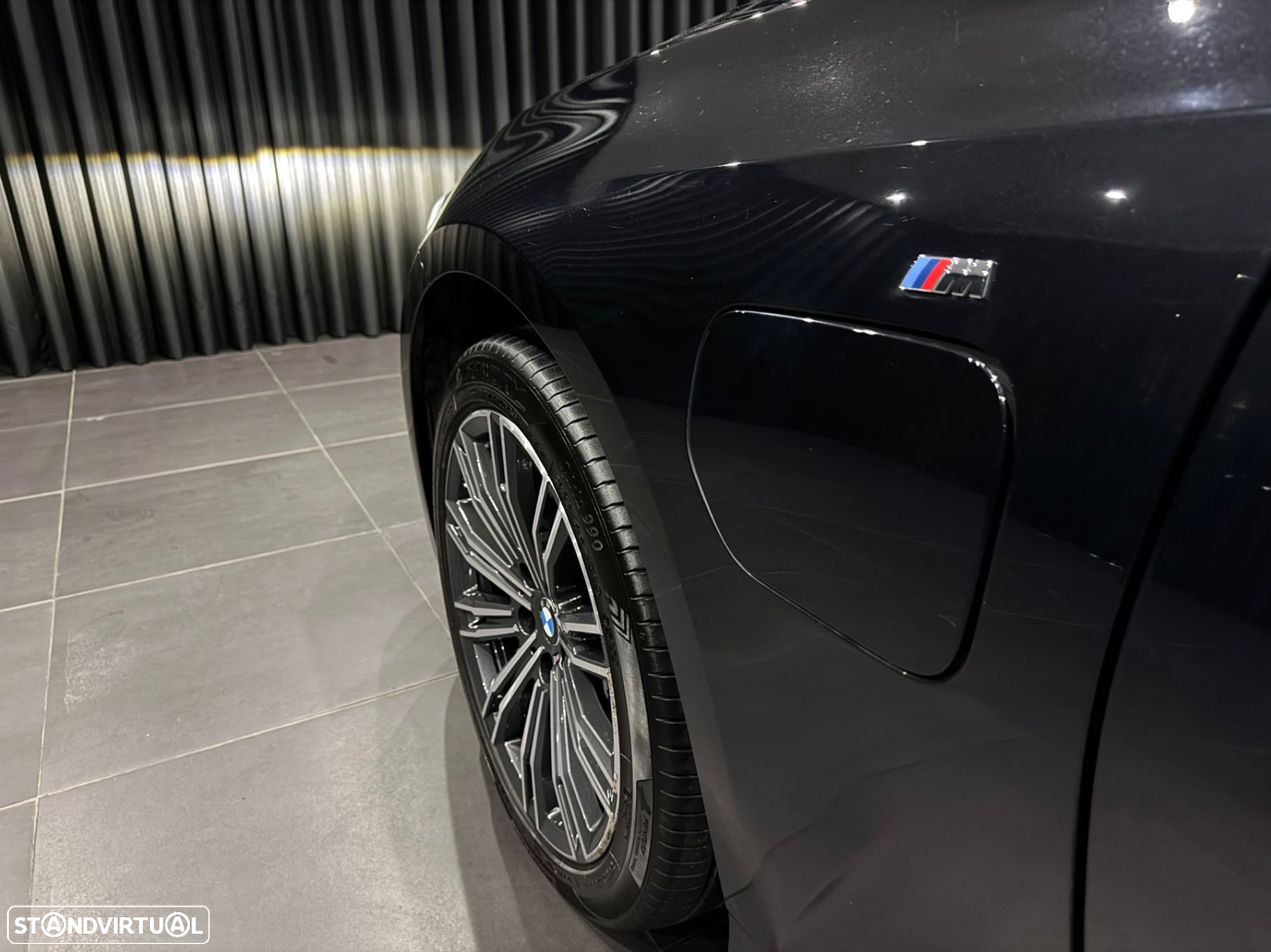 BMW 330 - 12