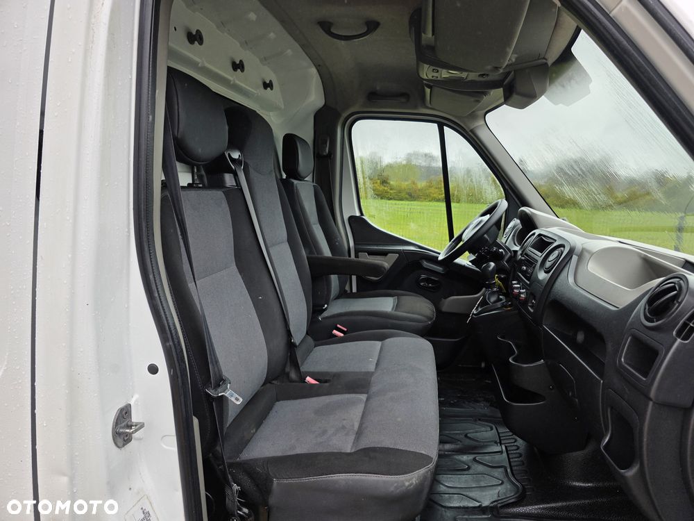 Renault Master - 18