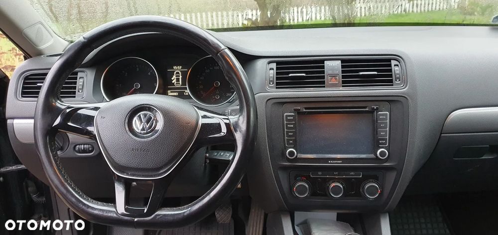 Volkswagen Jetta 2.0 TDI DPF BMT Comfortline - 11