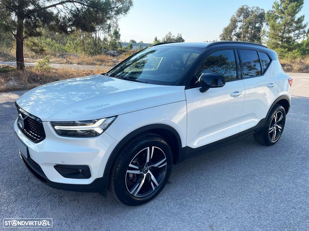 Volvo XC 40 1.5 T2 Momentum Plus - 2