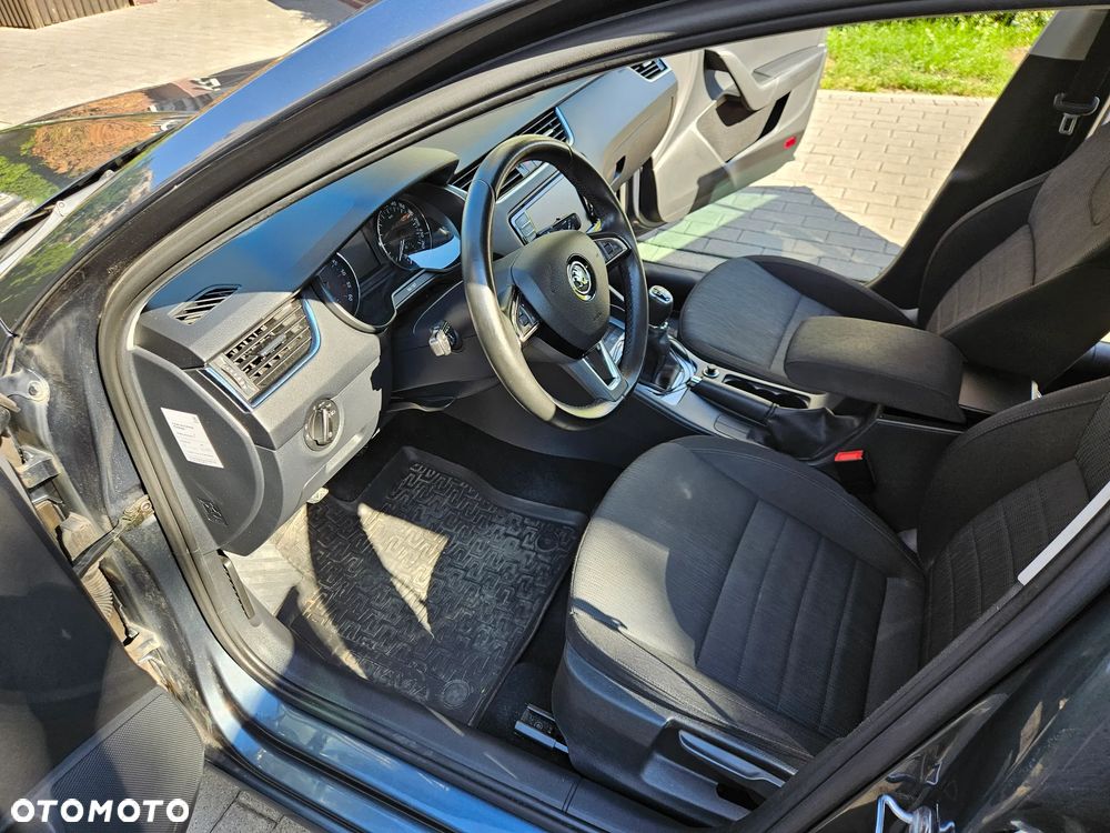 Skoda Octavia 2.0 TDI Style - 17